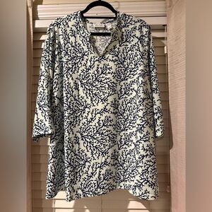 Denim&Co Blue and light green Tunic Top